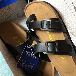 NWT Mayari Birkenstocks